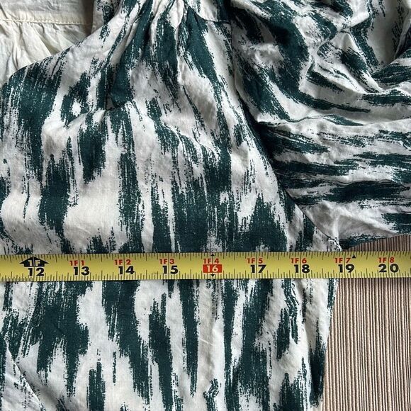 Evereve Medium Wrap V Neck Blouse Cream Green - Picture 8 of 9